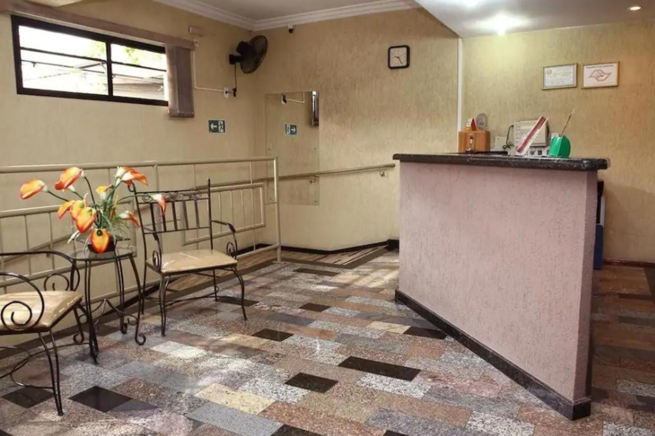 Oyo Center Hotel, ريبيراو بريتو المظهر الخارجي الصورة